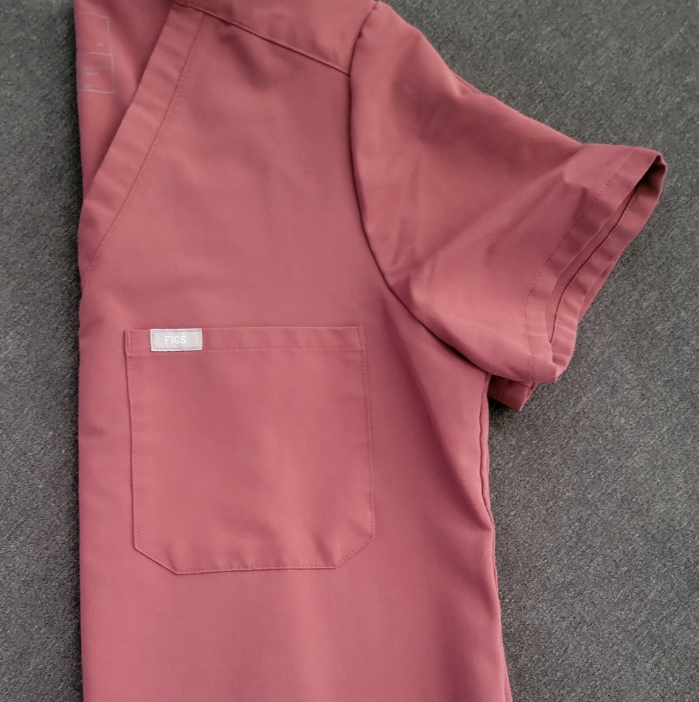 Figs Dark Cherry Catarina 1 Pocket Scrub Top